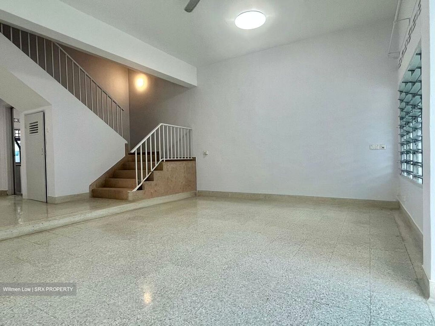 Lowland Road (D19), Terrace #630183421